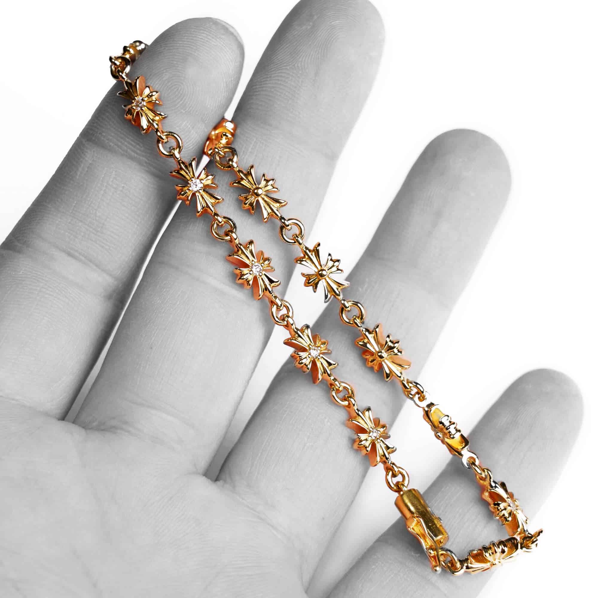 Dainty Cross Bracelet / Tiny Cross Diamond Bracelet / 10k 14k - Etsy